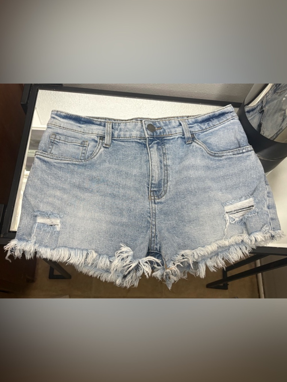 KUT (from the kloth) Cutoffs- ✨NEW